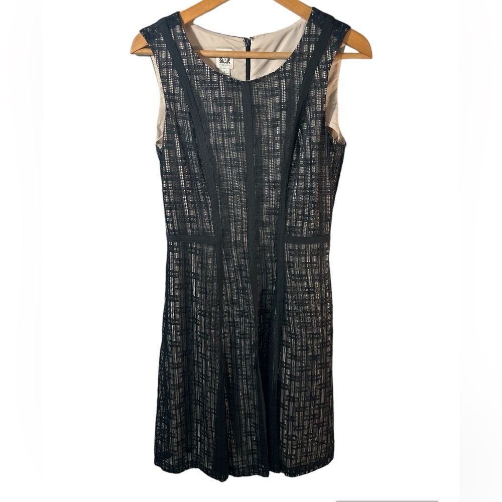 ANNE KLEIN Fit ‘n Flare Dress Nude Black Lace Overlay Size 8. cocktails wedding